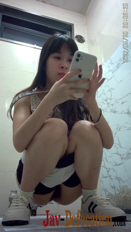 BFJP-75 Beautiful Girl Toilet Voyeur Urination 美少女トイレ盗撮放尿 Uncensored (2024 | HD)