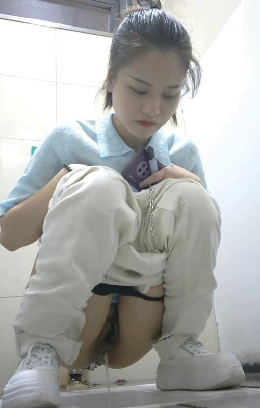 BFJP-164 Farts and Long Shit in the Toilet トイレでオナラと長いウンコをする (2025 | FullHD)